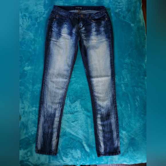 YMI Denim - NWOT WOMEN'S YMI‎ JEANS SIZE 9